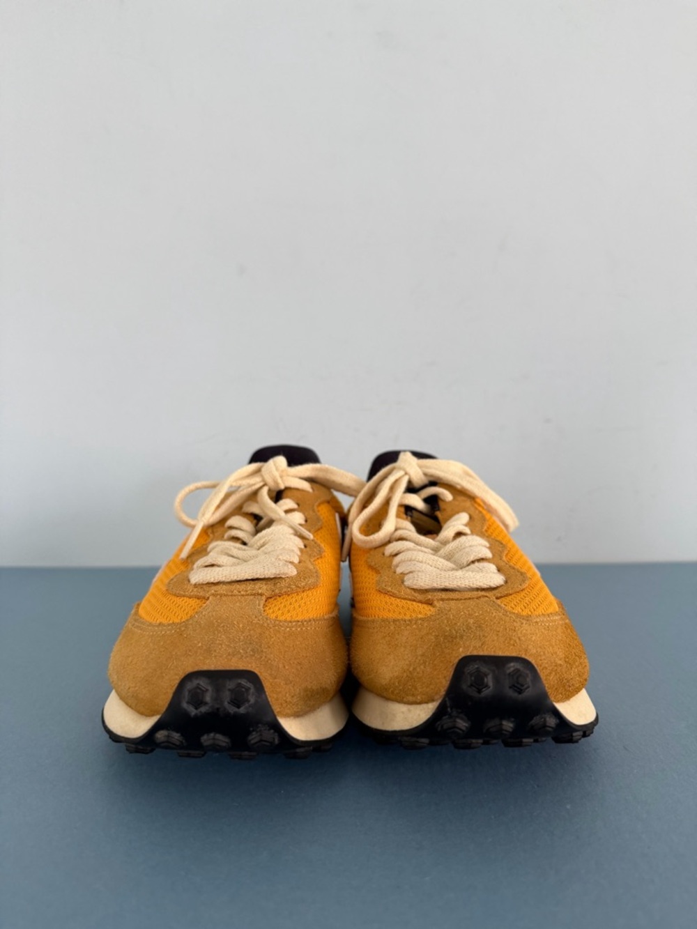 Veja Rio Branco Alveomesh Ouro White Suede Sneakers - Picture 4 of 11